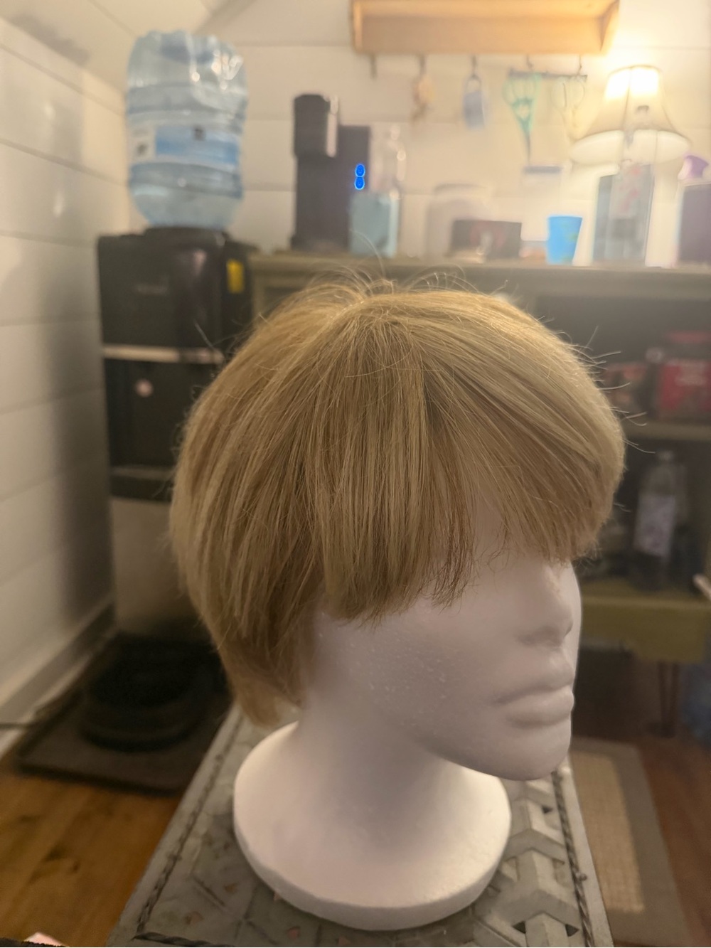 Que Short Layered Blonde Wig with Full Bangs